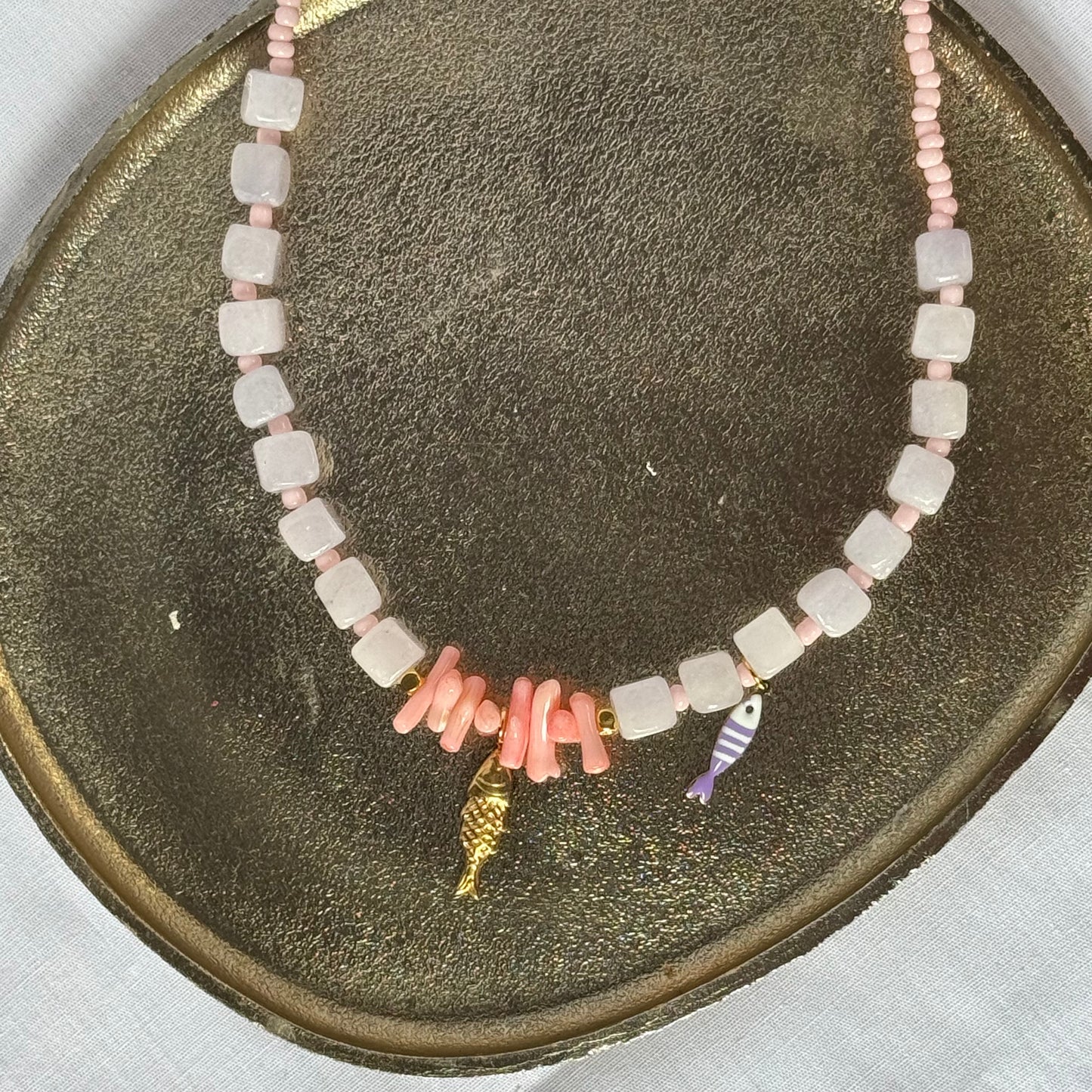 Ketting kralen met visjes (roze)
