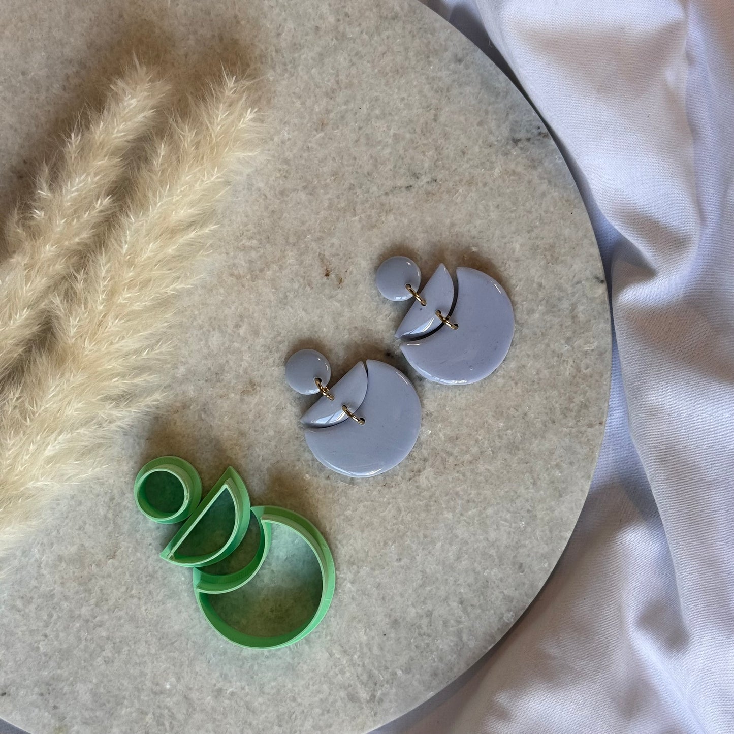 “Charlotte" cutter