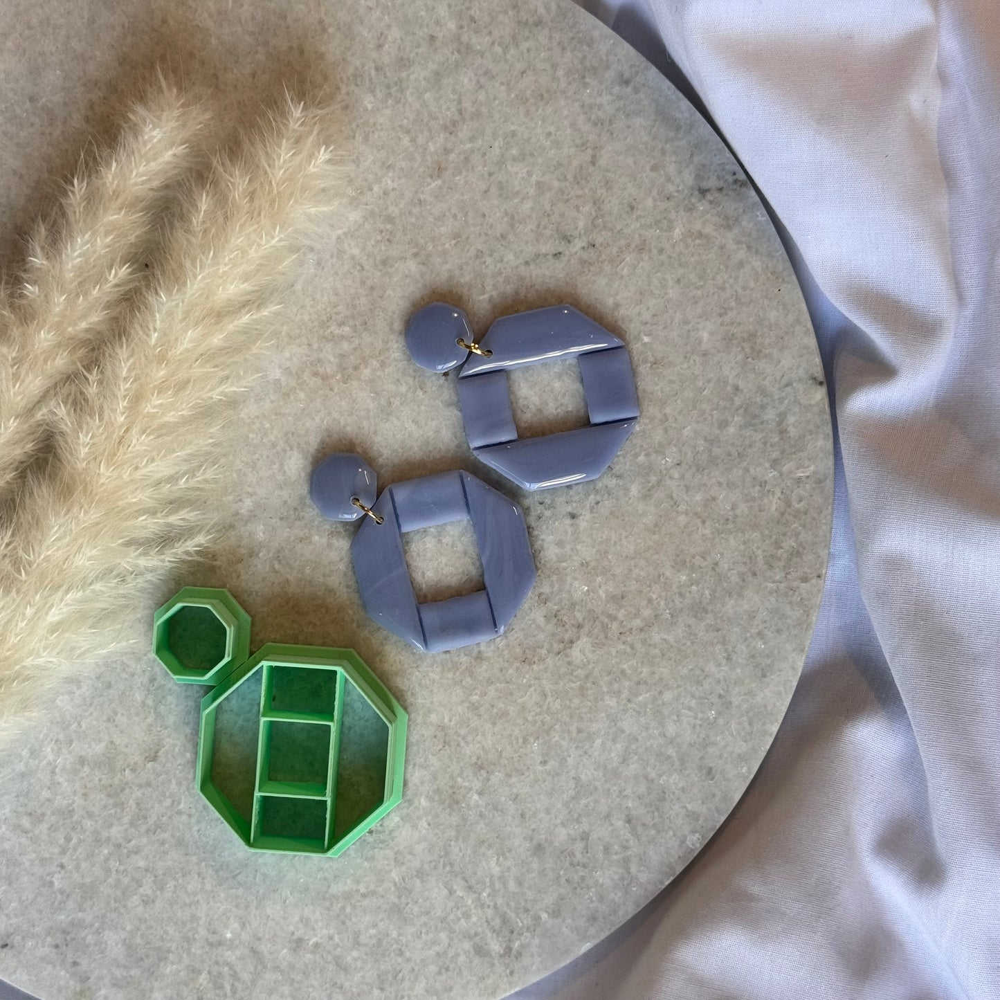 “Colette” cutter