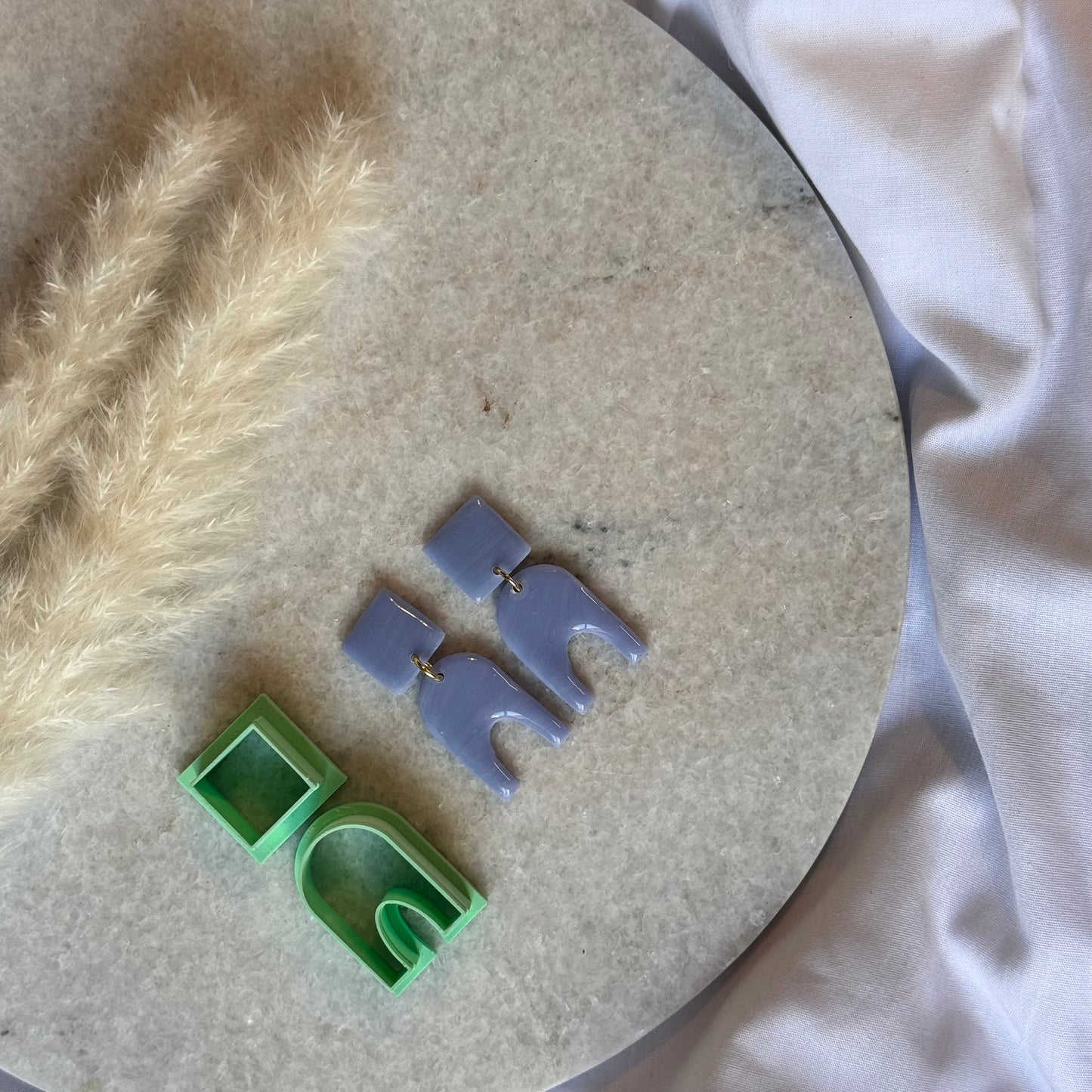 “Cameron” cutter