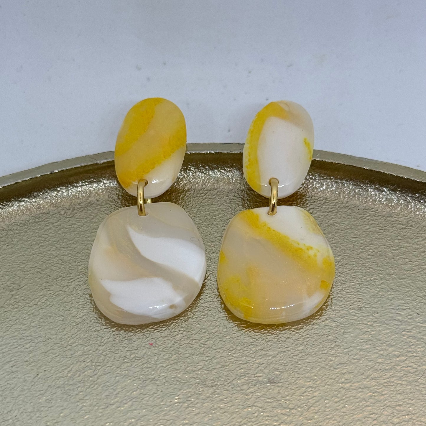 Translucent Treasures (Gold) -> 7