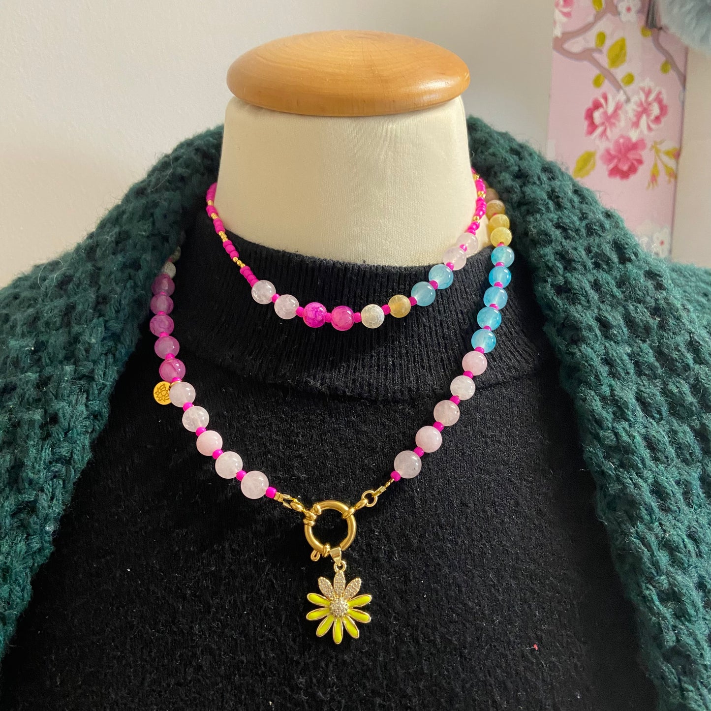Kralenketting (roze) met bloem