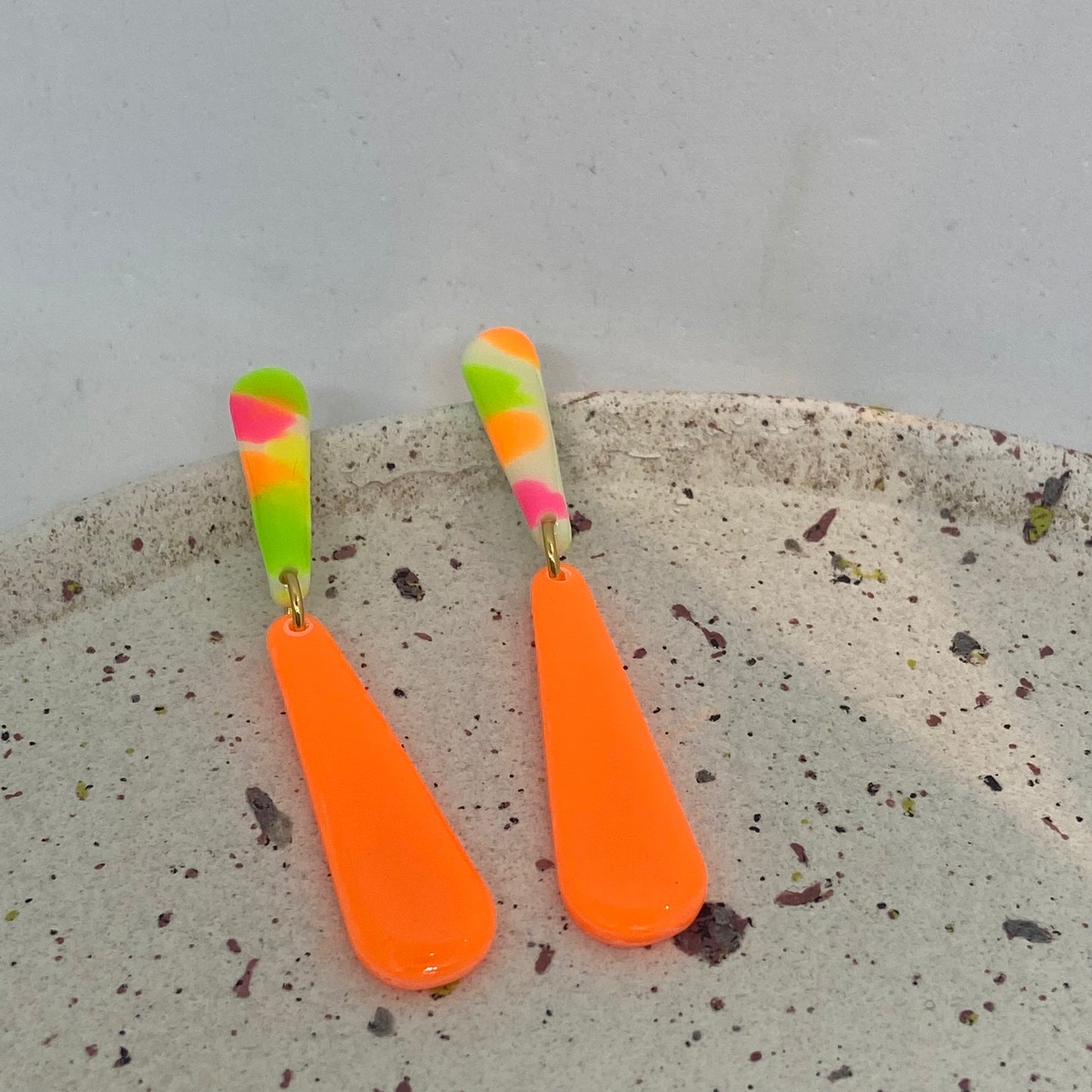 Neon Vibes (5)