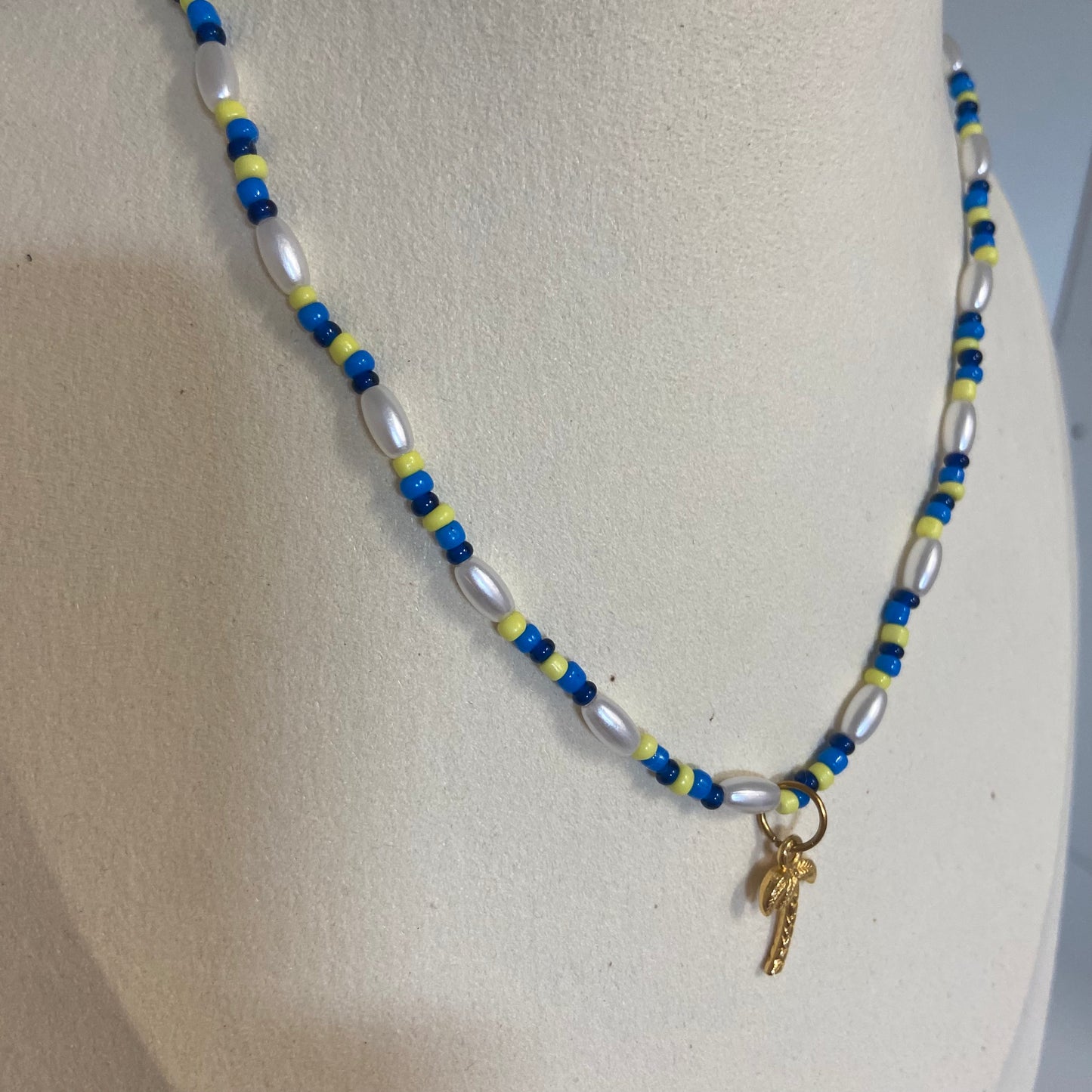 Ibiza Fiesta: blauwe ketting