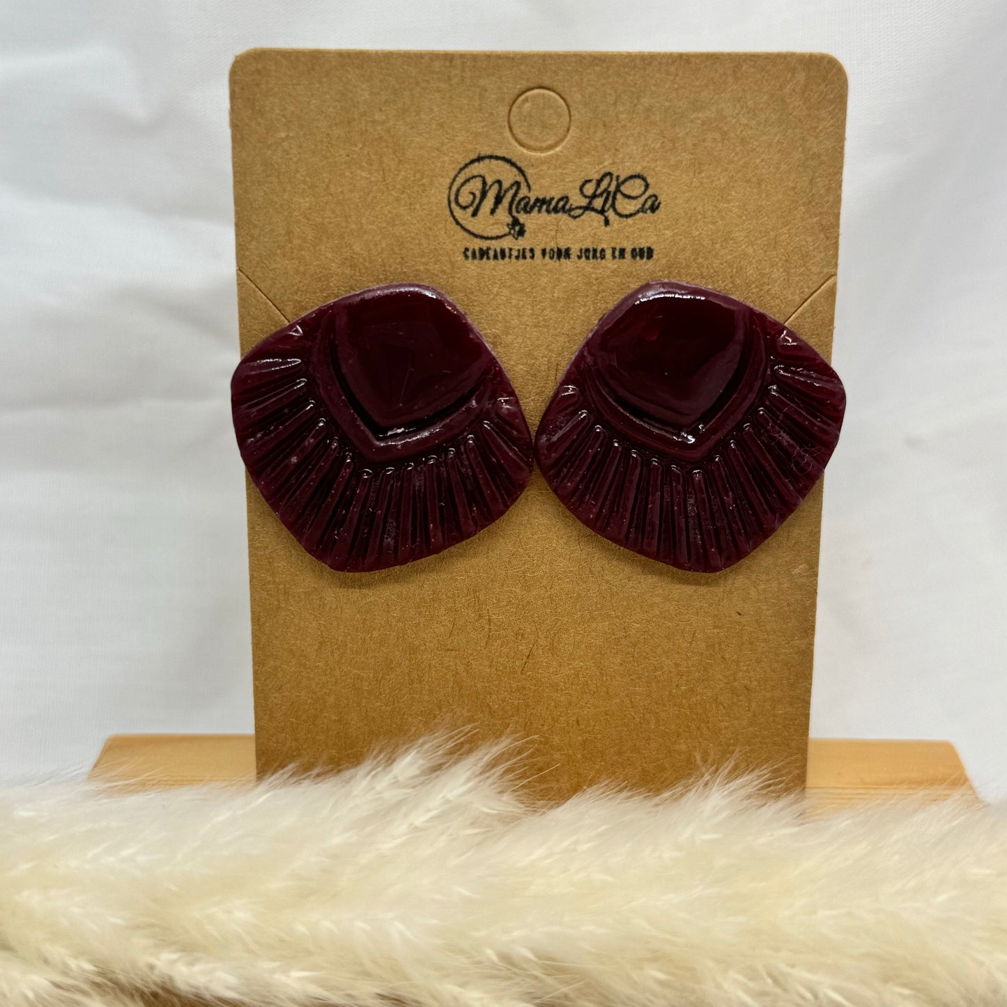 Burgundy Allure -> 10