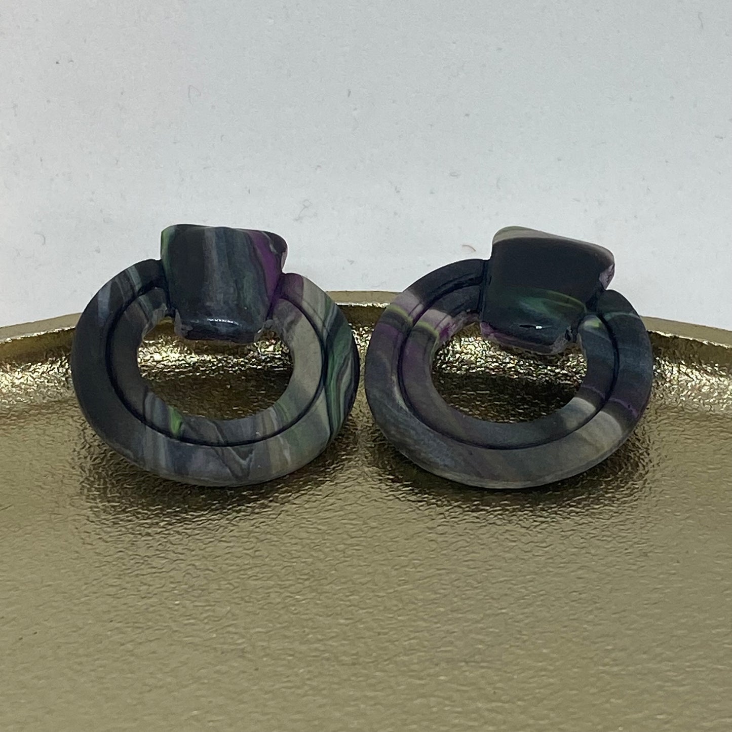 Midnight Garden (Studs 2)