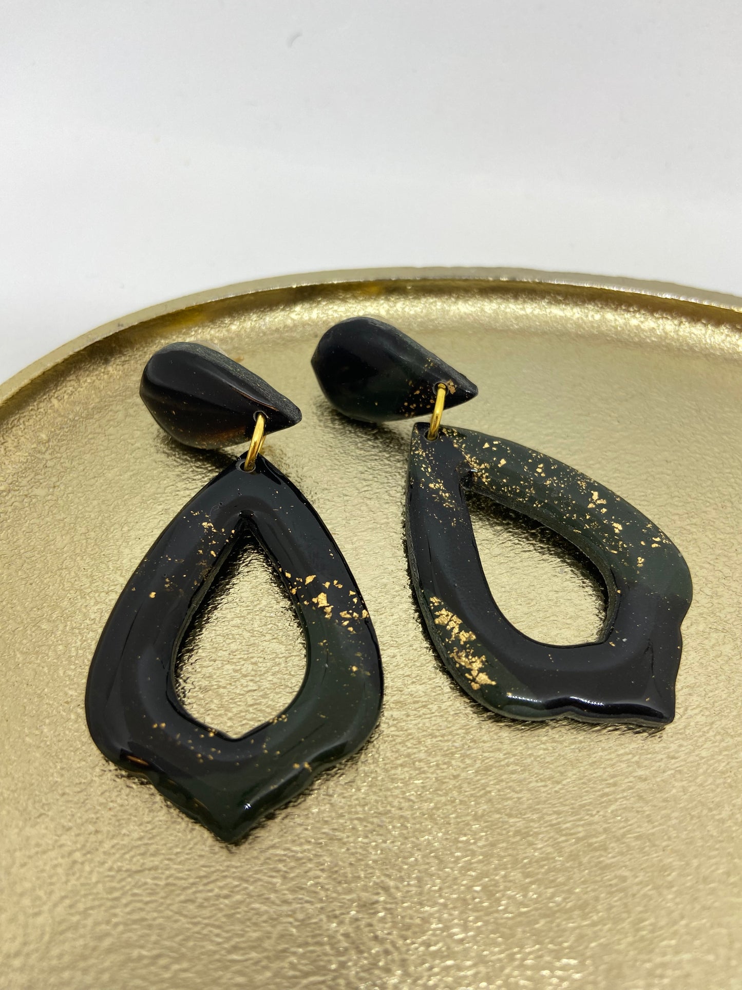 Oorbellen " Zwart - Groen - Goud 1"