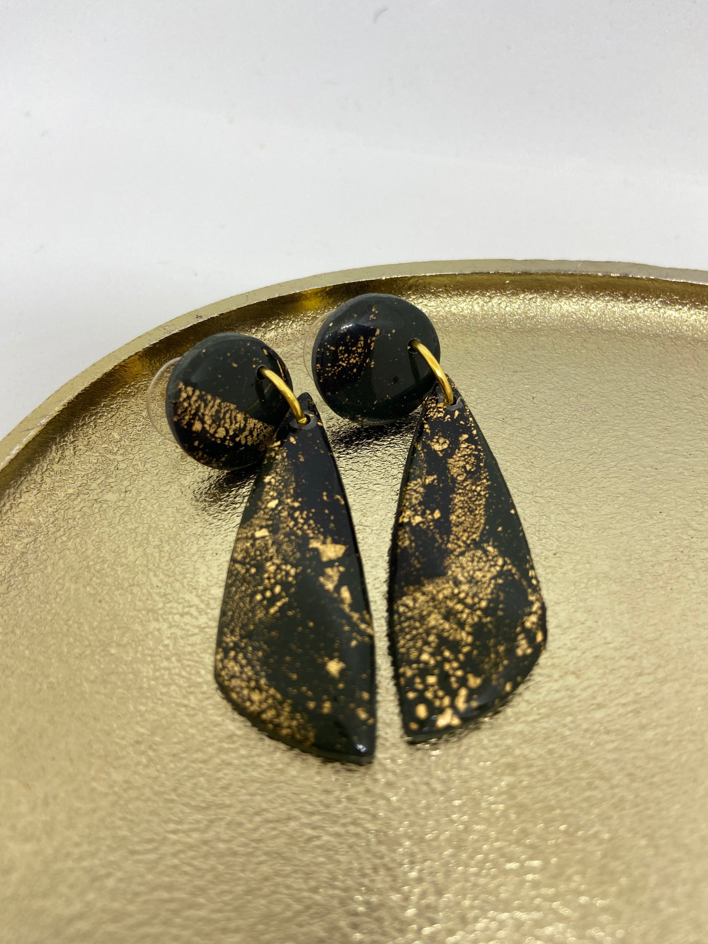 Oorbellen " Zwart - Groen - Goud 3"