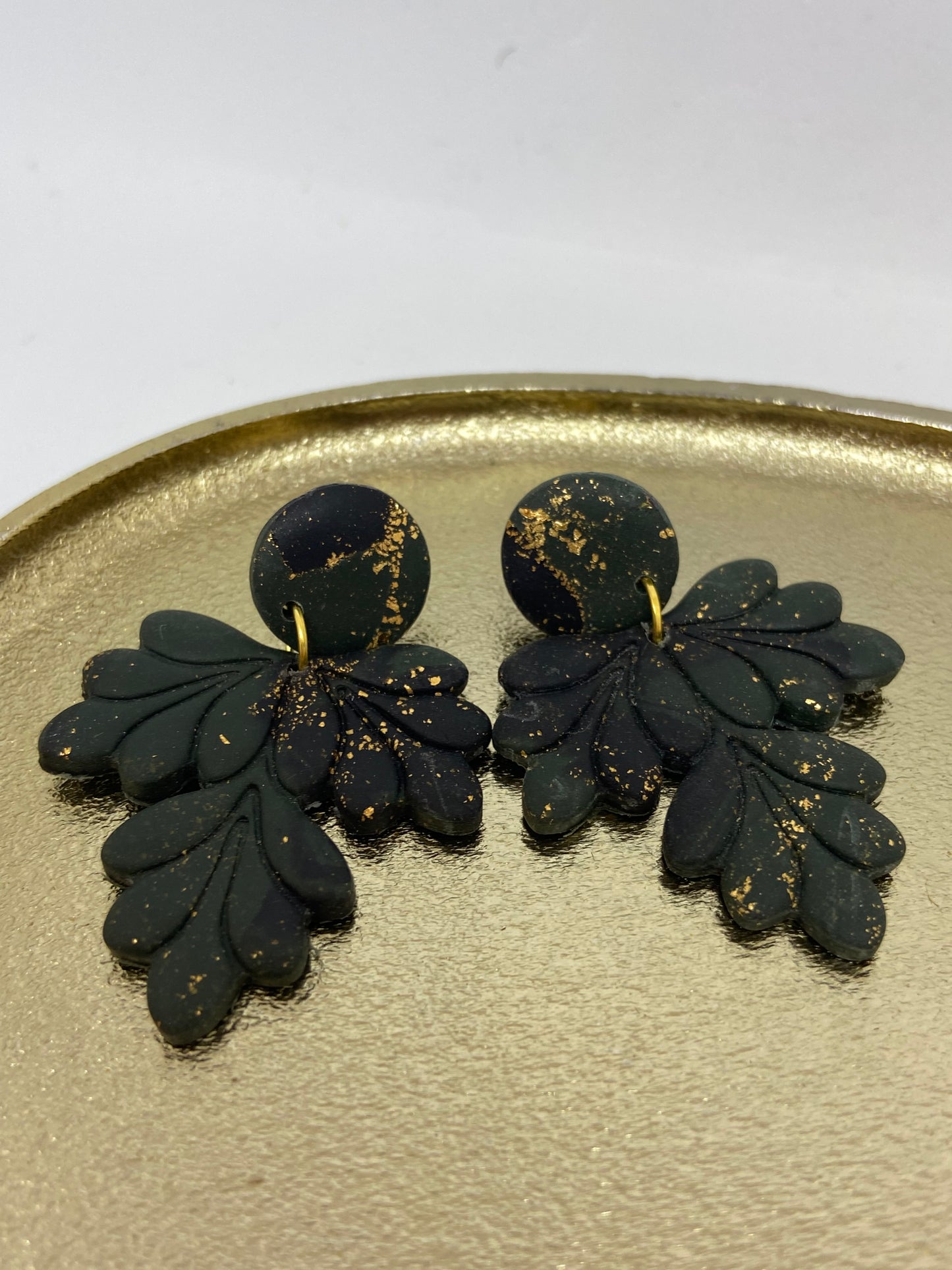 Oorbellen " Zwart - Groen - Goud 6"