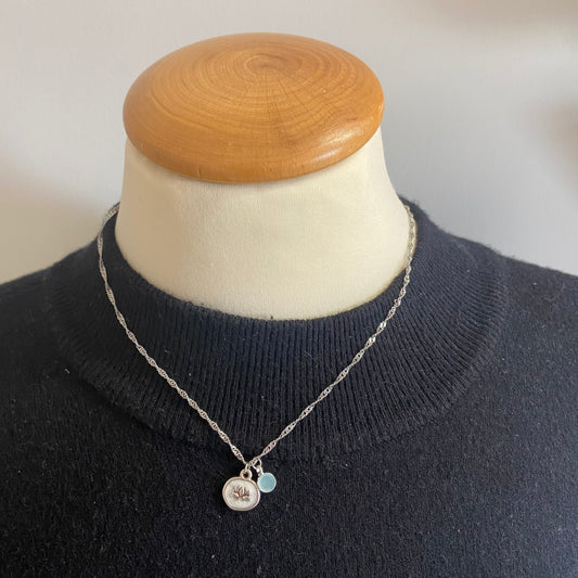 Ketting met bloem