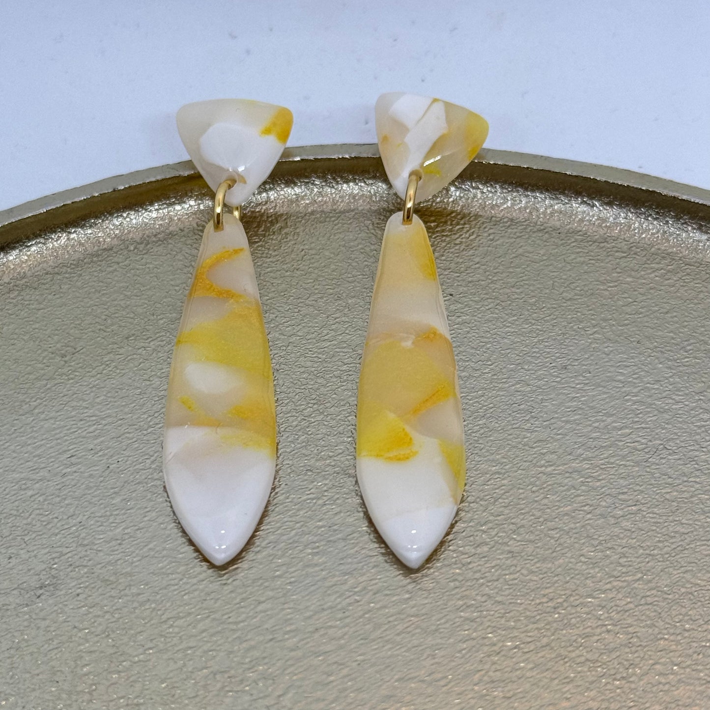 Translucent Treasures (Gold) -> 3