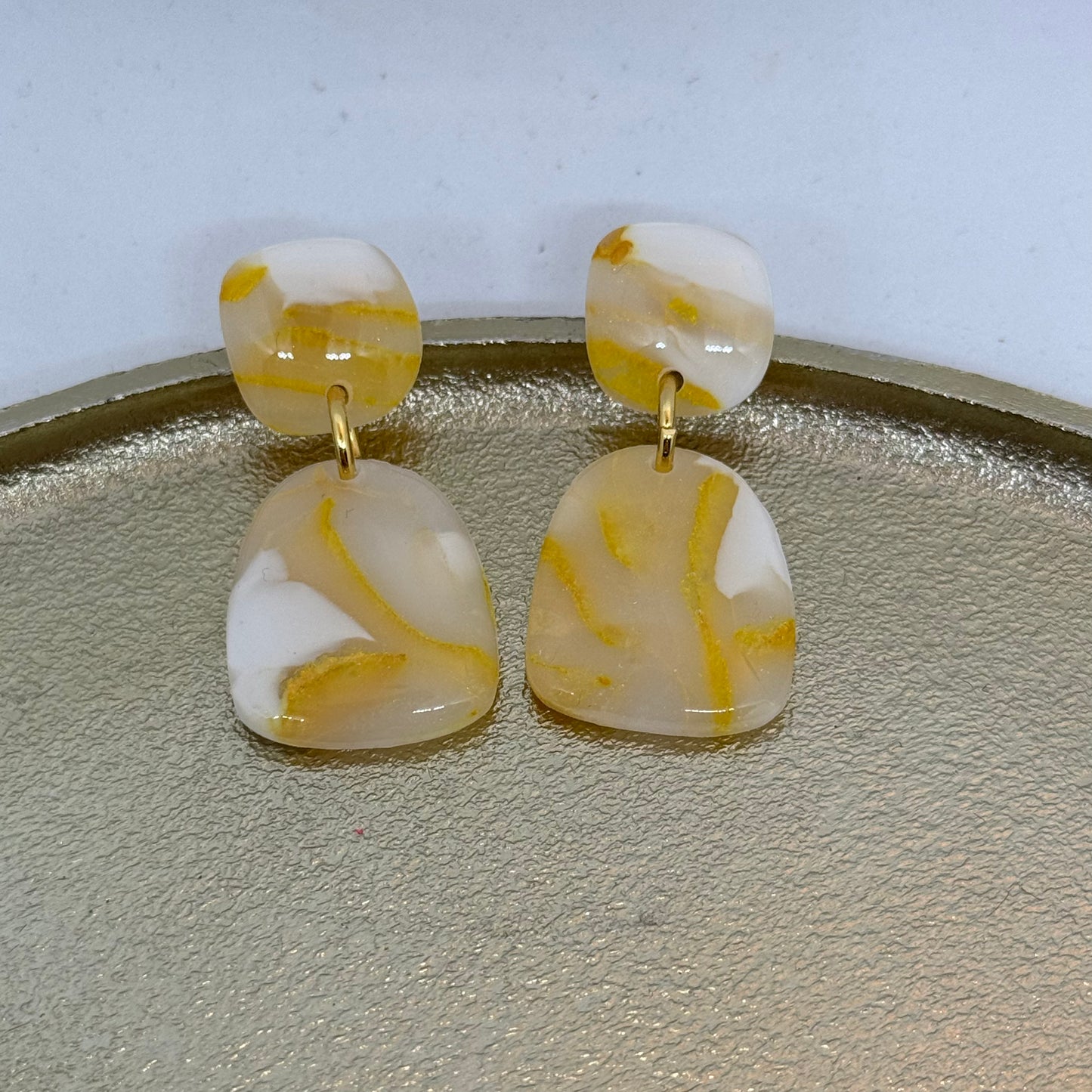 Translucent Treasures (Gold) -> 4