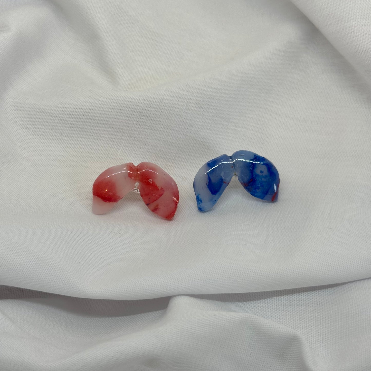 Translucent Treasures (Red / Blue) -> 10