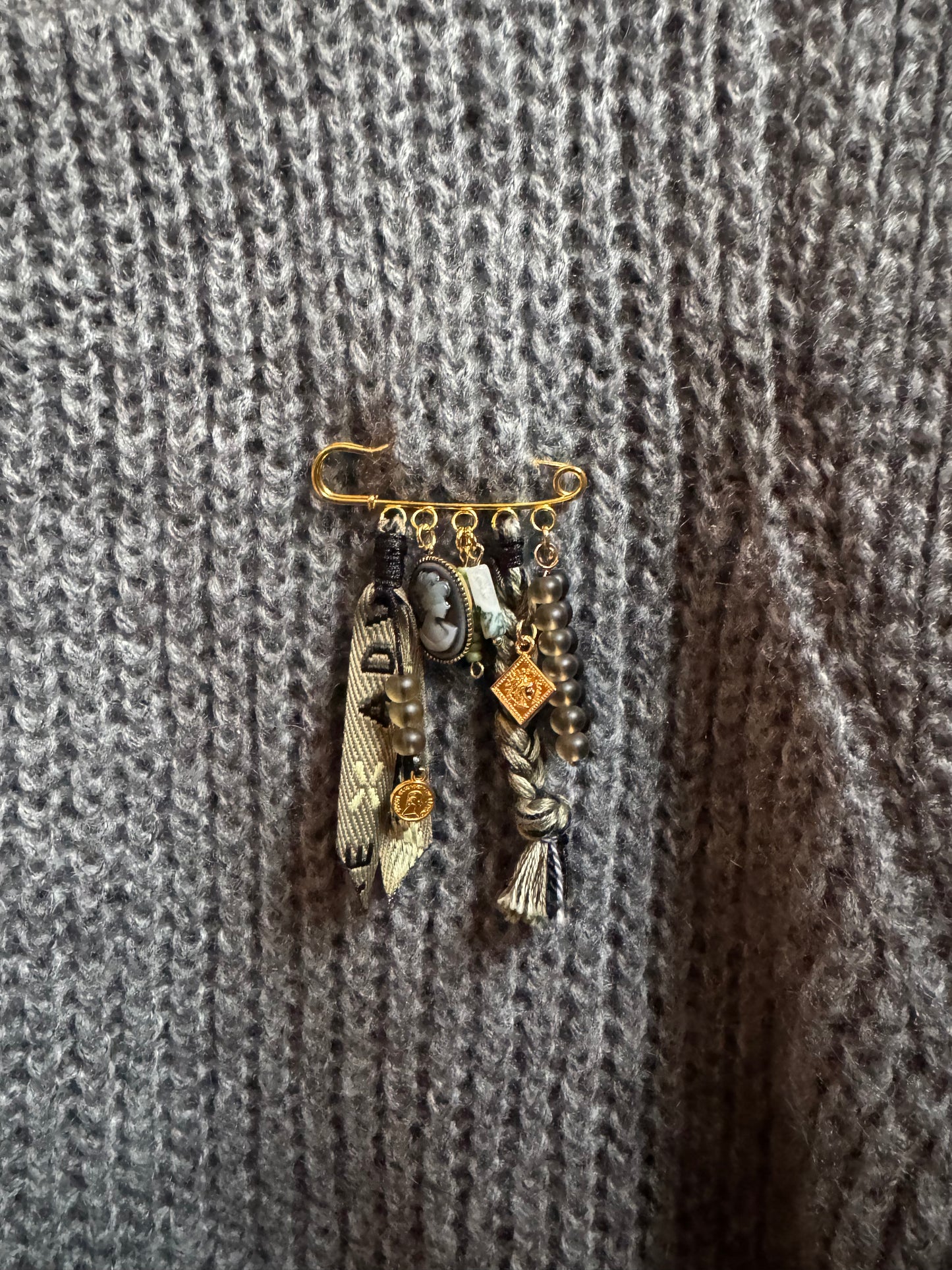 Broche (groen/grijs)