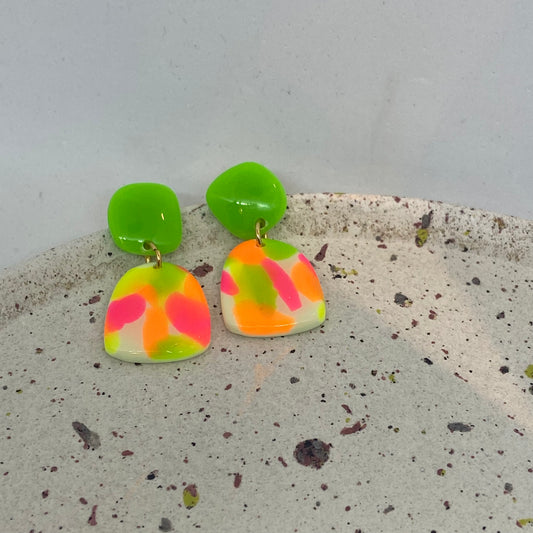 Neon Vibes (1)