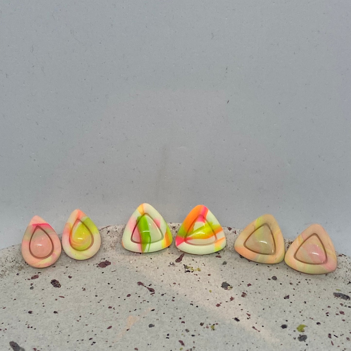 Neon Vibes (12)