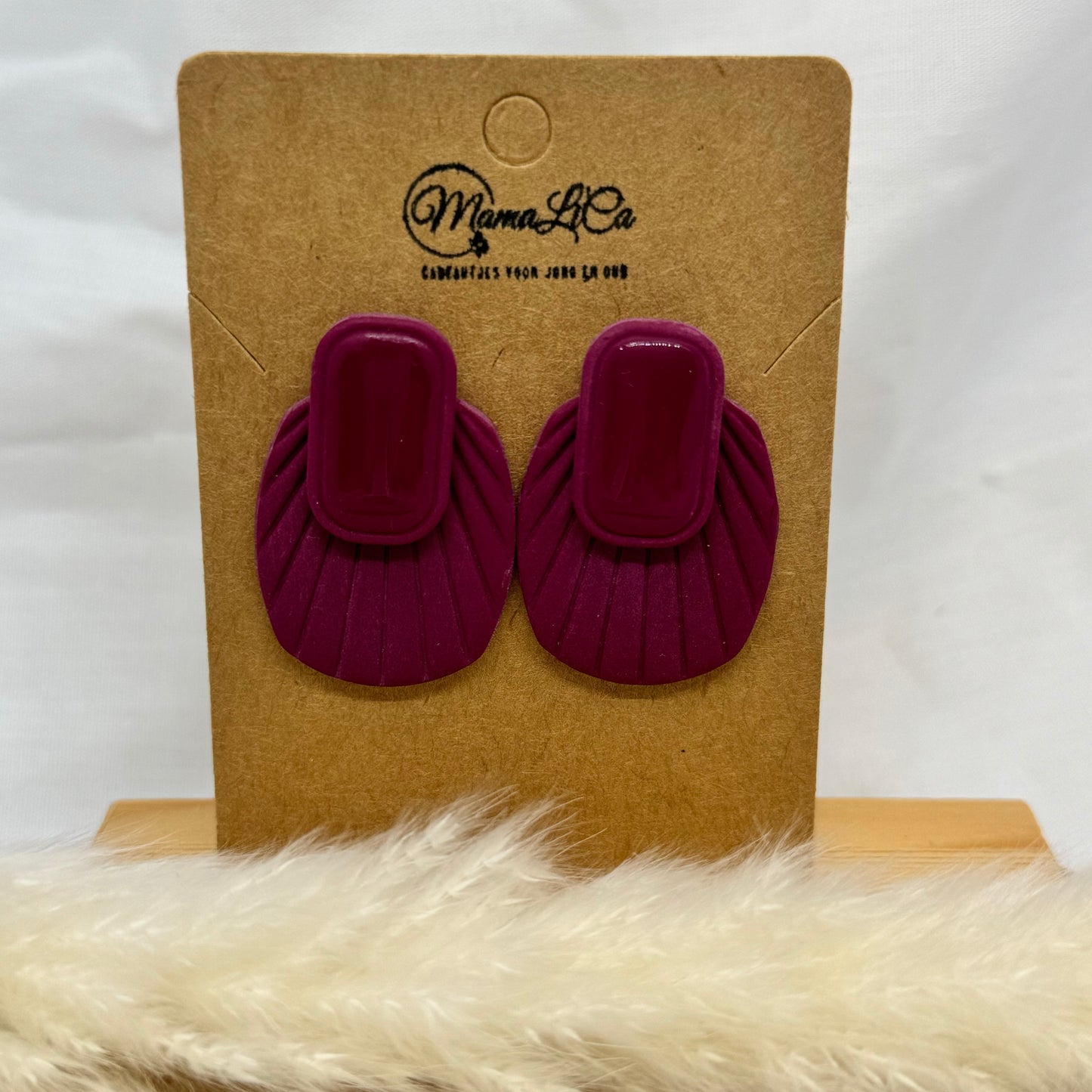 Burgundy Allure -> 8