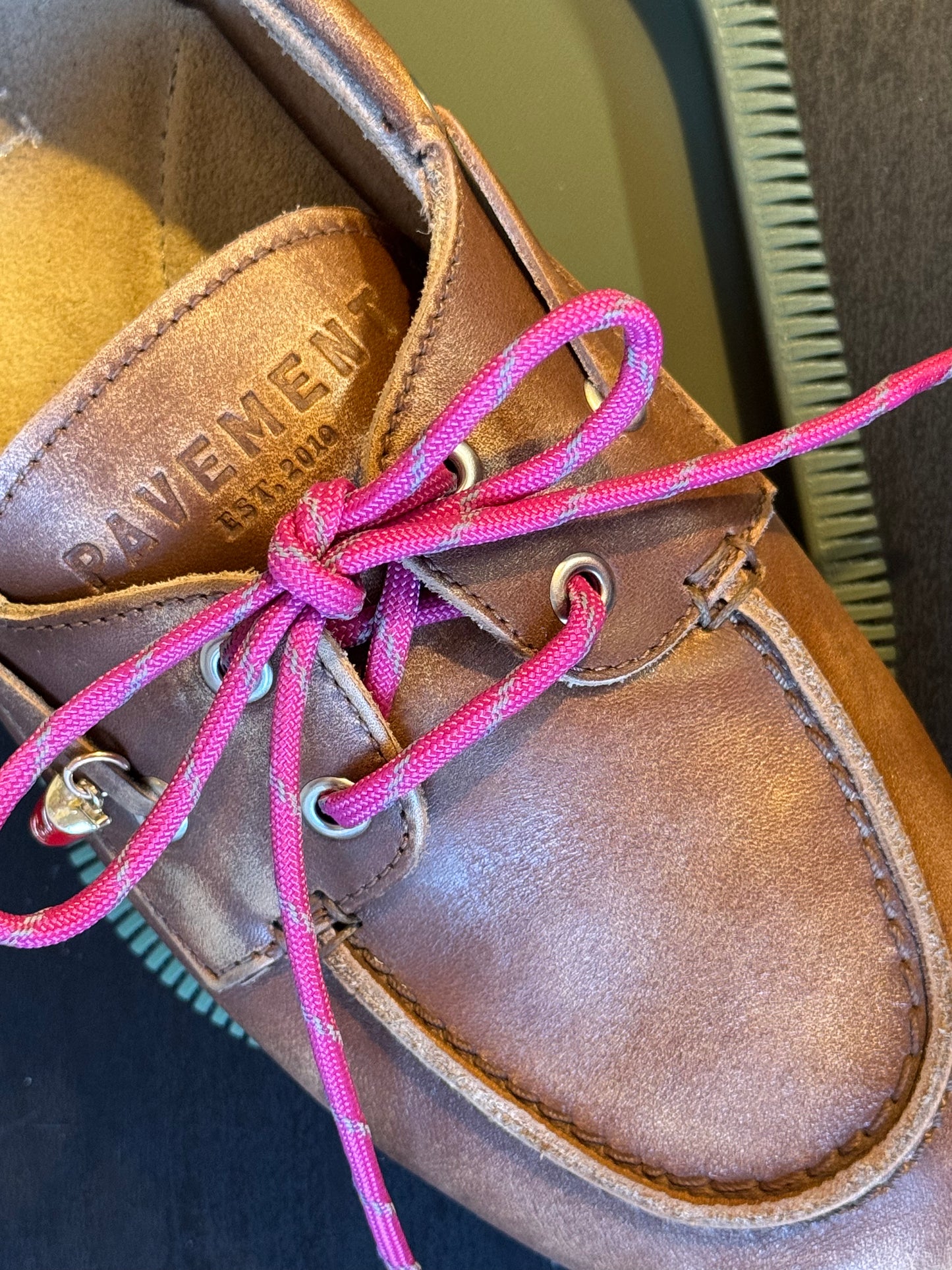 Paracord (2 stuks) -> roze fel