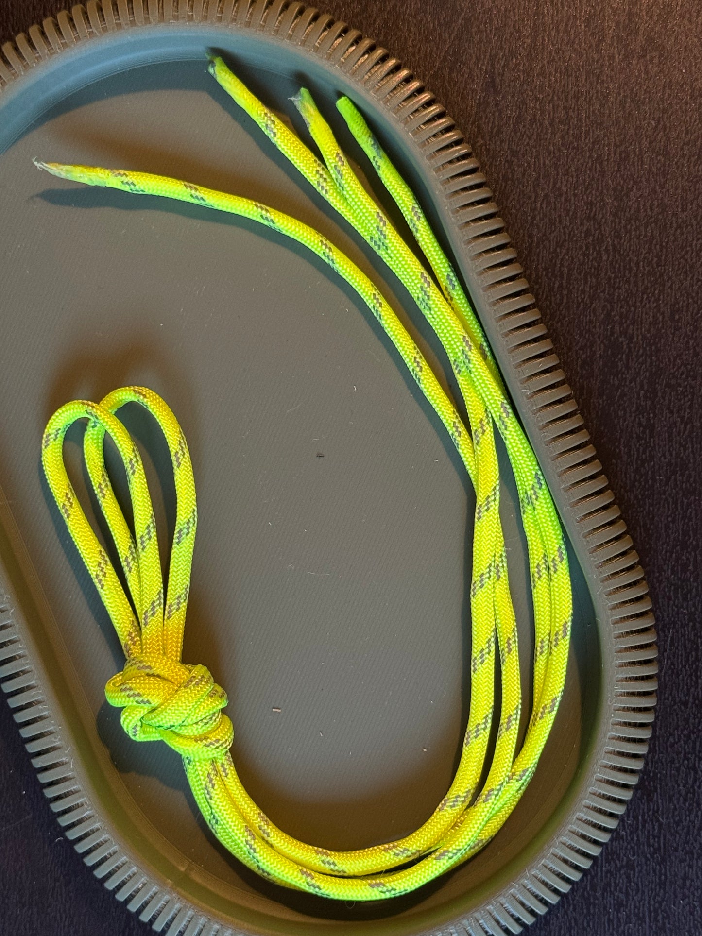 Paracord (2 stuks) -> geel fluo
