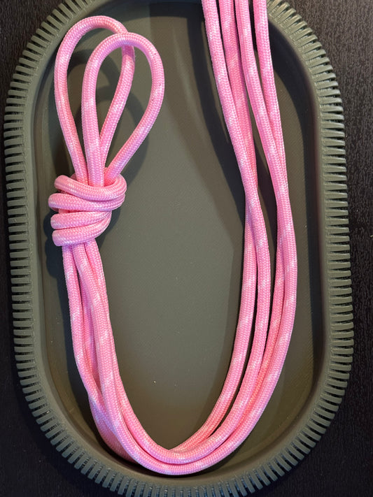 Paracord (2 stuks) -> streepjes roze (licht)