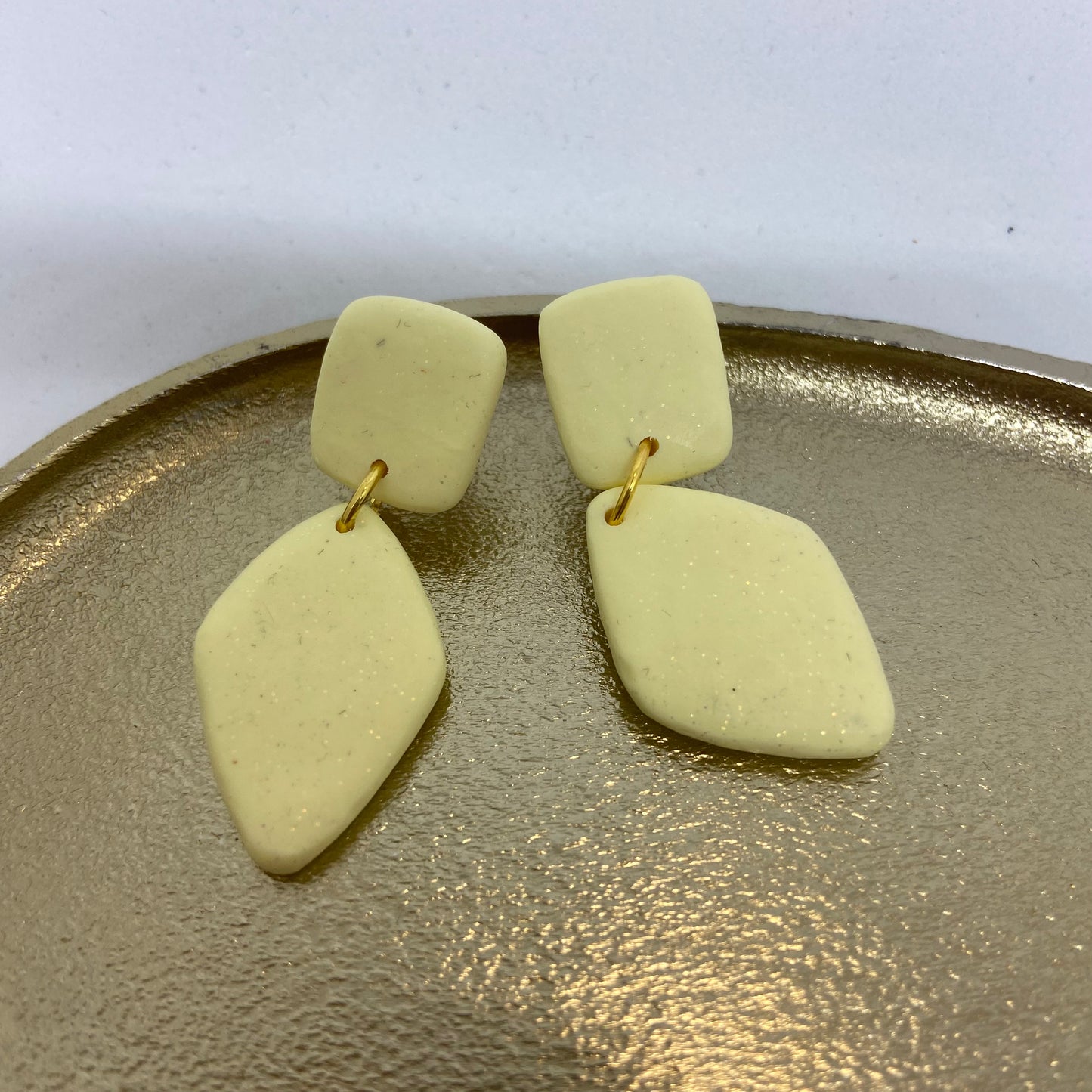 Oorbellen " Vanille 3"