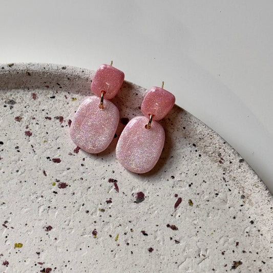 **Blush & Pearl** (17)