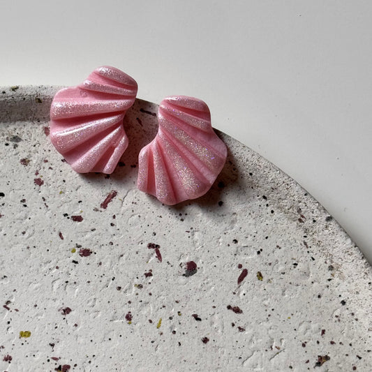 **Blush & Pearl** (23)