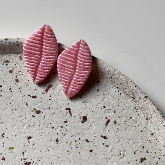 **Blush & Pearl** (24)