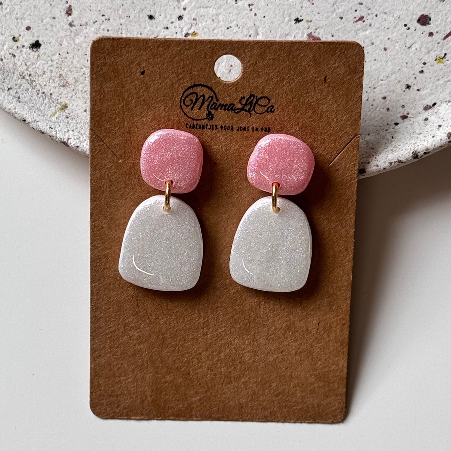 **Blush & Pearl** (11)