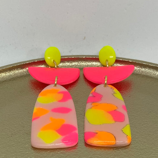 Tropical Twist (1)