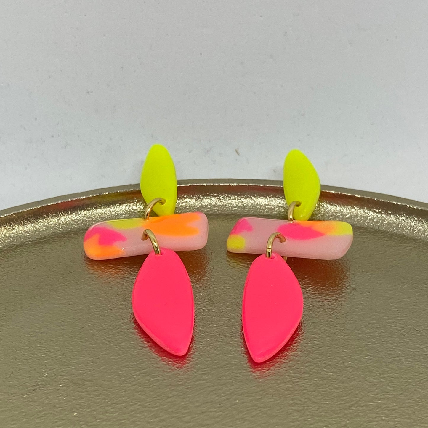 Tropical Twist (5)