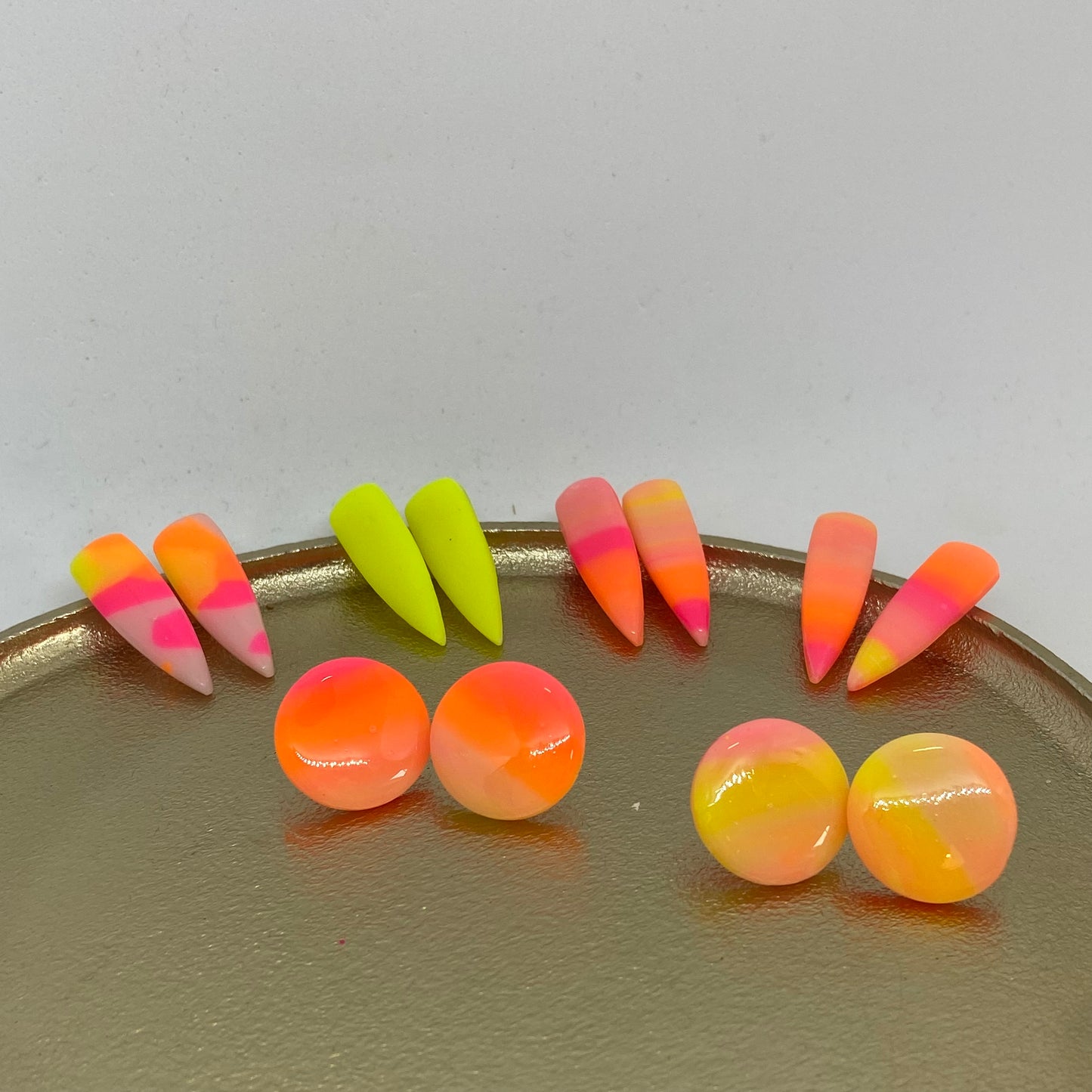 Tropical Twist (10)