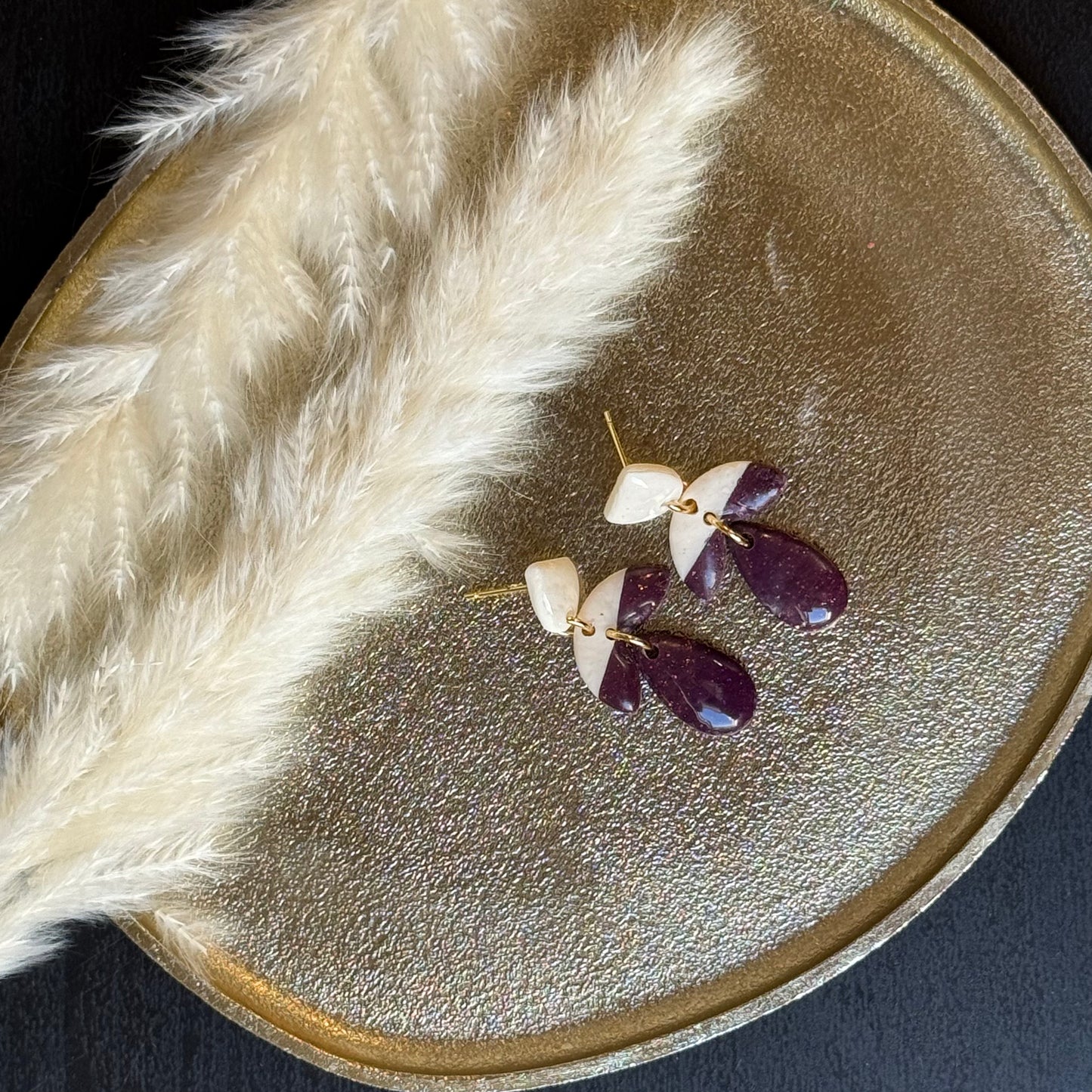 Burgundy Radiance (25)