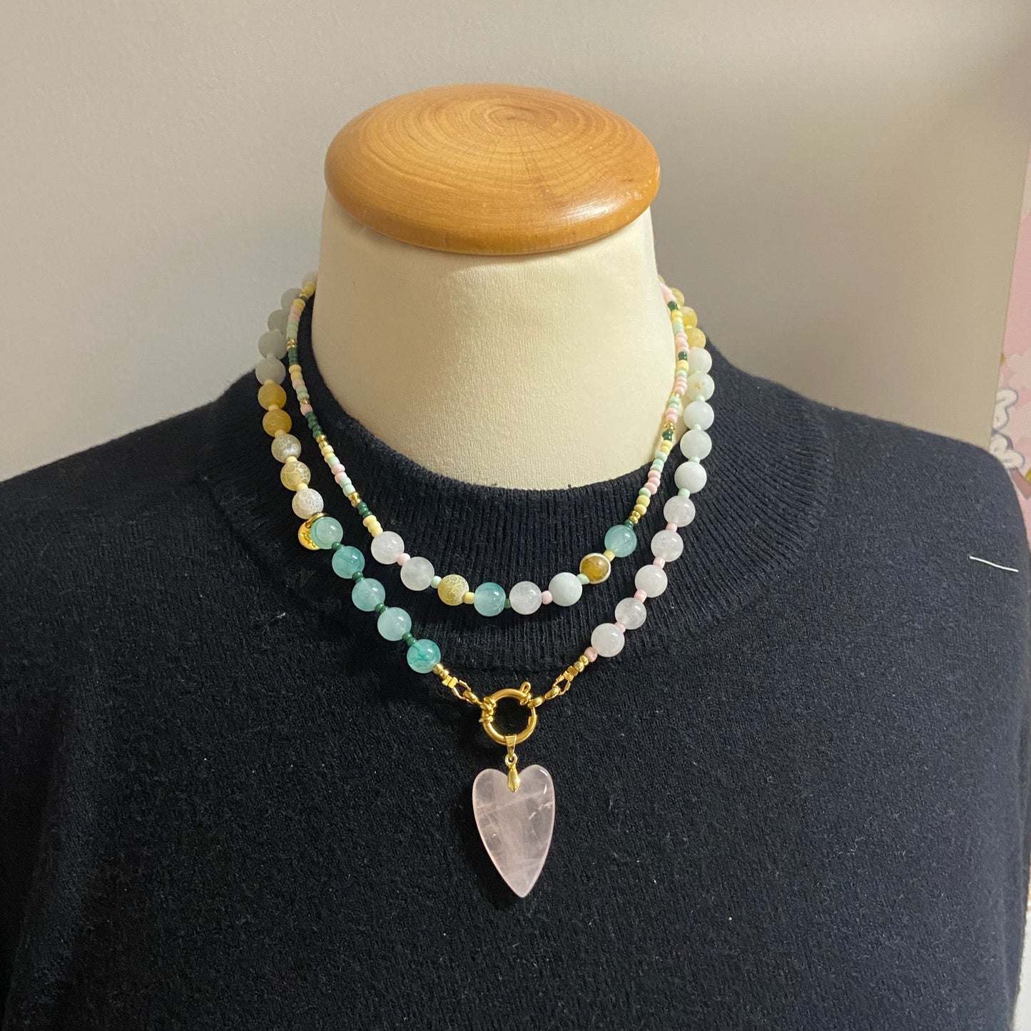 Kralenketting (Groen / Geel / Roze)  met hartje