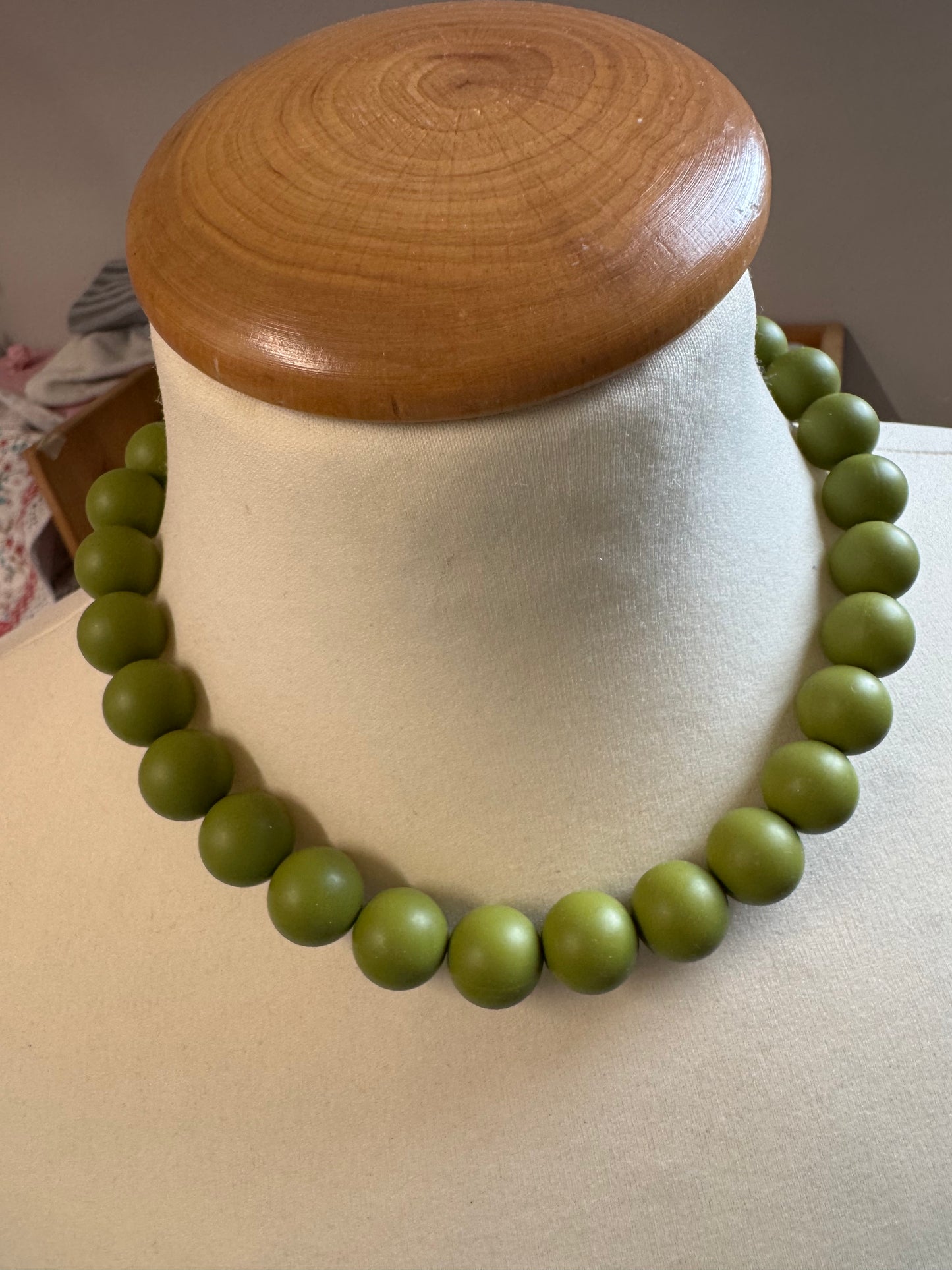 Bead & Bold (legergroen)