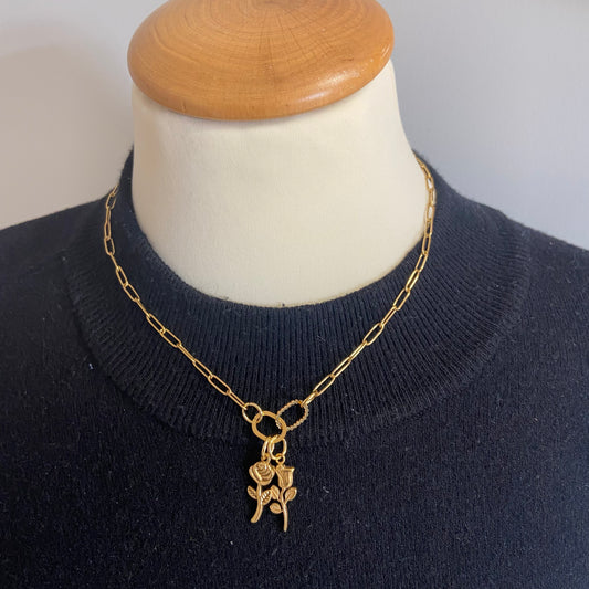Ketting met bloemen