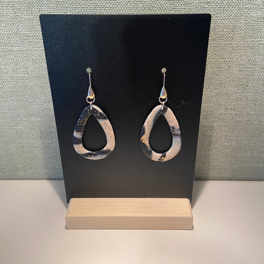 Oorbellen "zwart-beige 4"