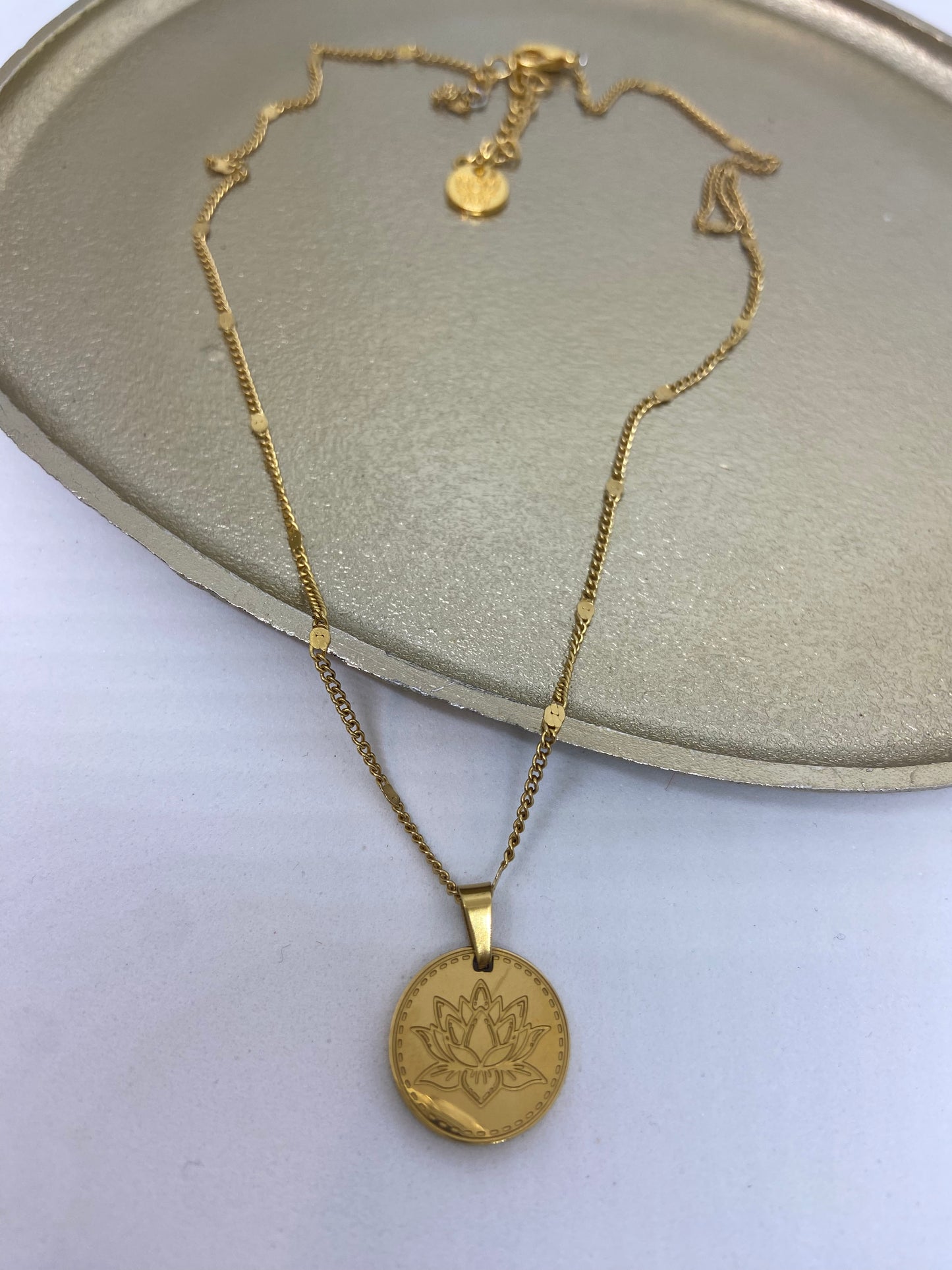 Ketting geboortebloem