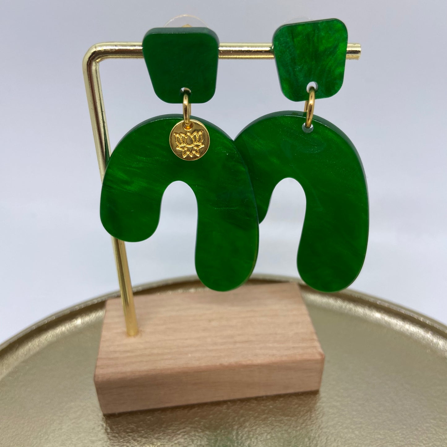 Oorbellen "Resin Organic Emerald green"