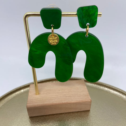 Oorbellen "Resin Organic Emerald green"